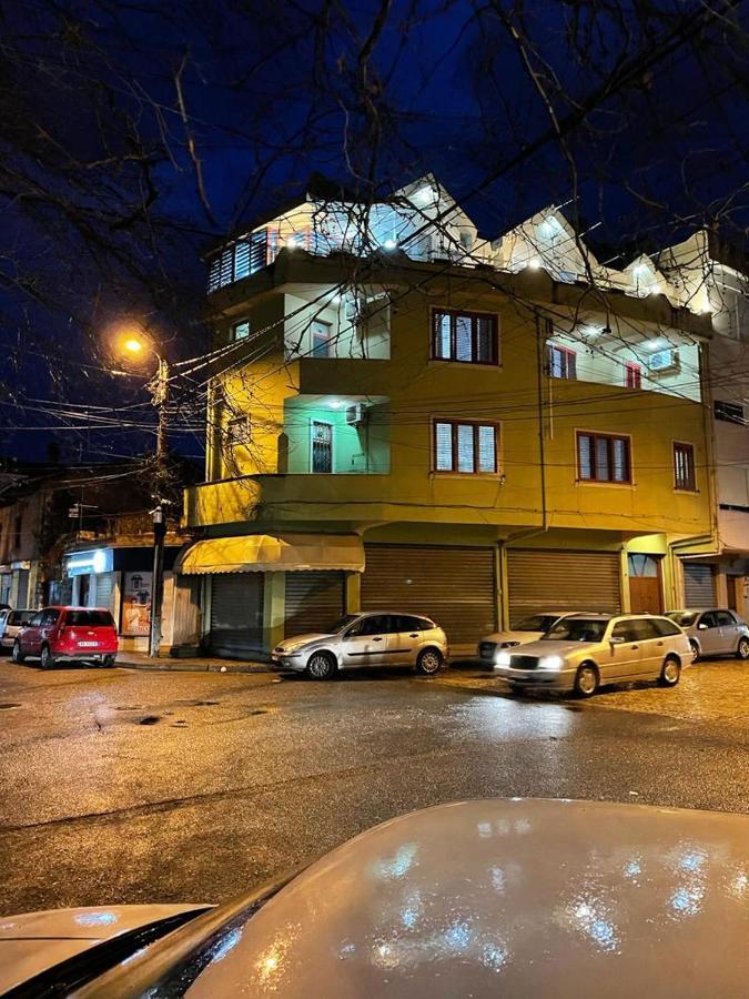 Maison Centre Shkoder Exterior photo